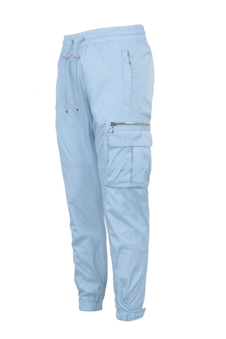 Satin pants with scratch at the ankles